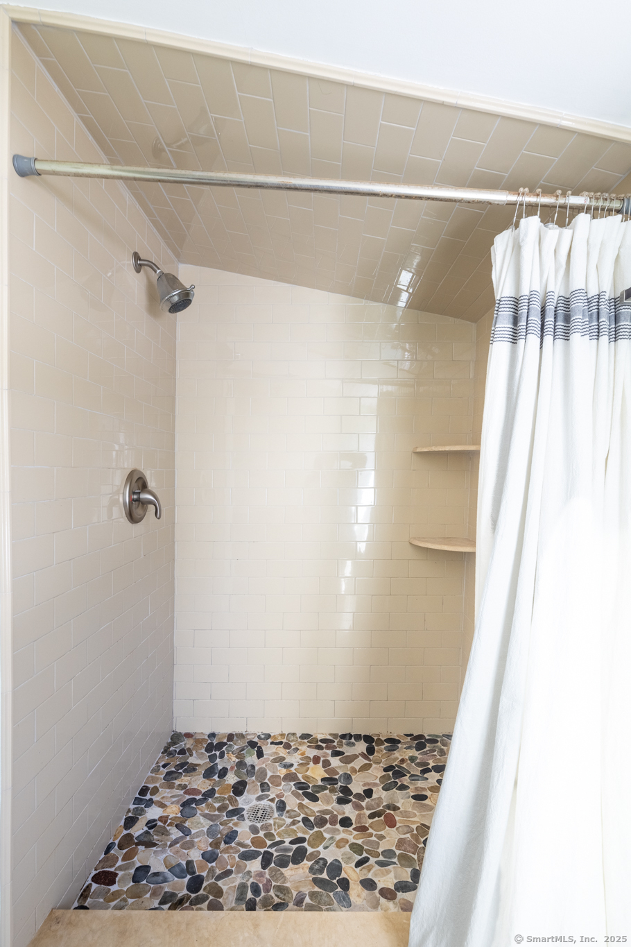 86 Lois Street, Bristol, Connecticut image 23