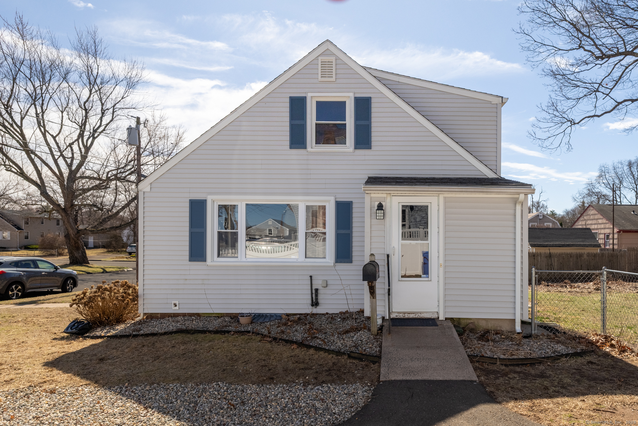 86 Lois Street, Bristol, Connecticut image 3