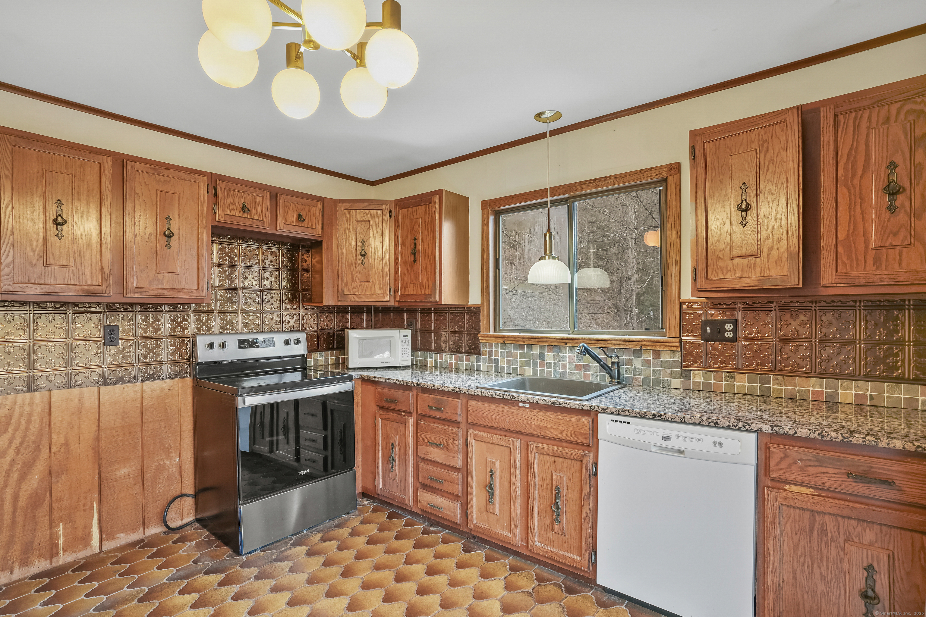 12 Atchison Cove Road, Sherman, Connecticut image 8