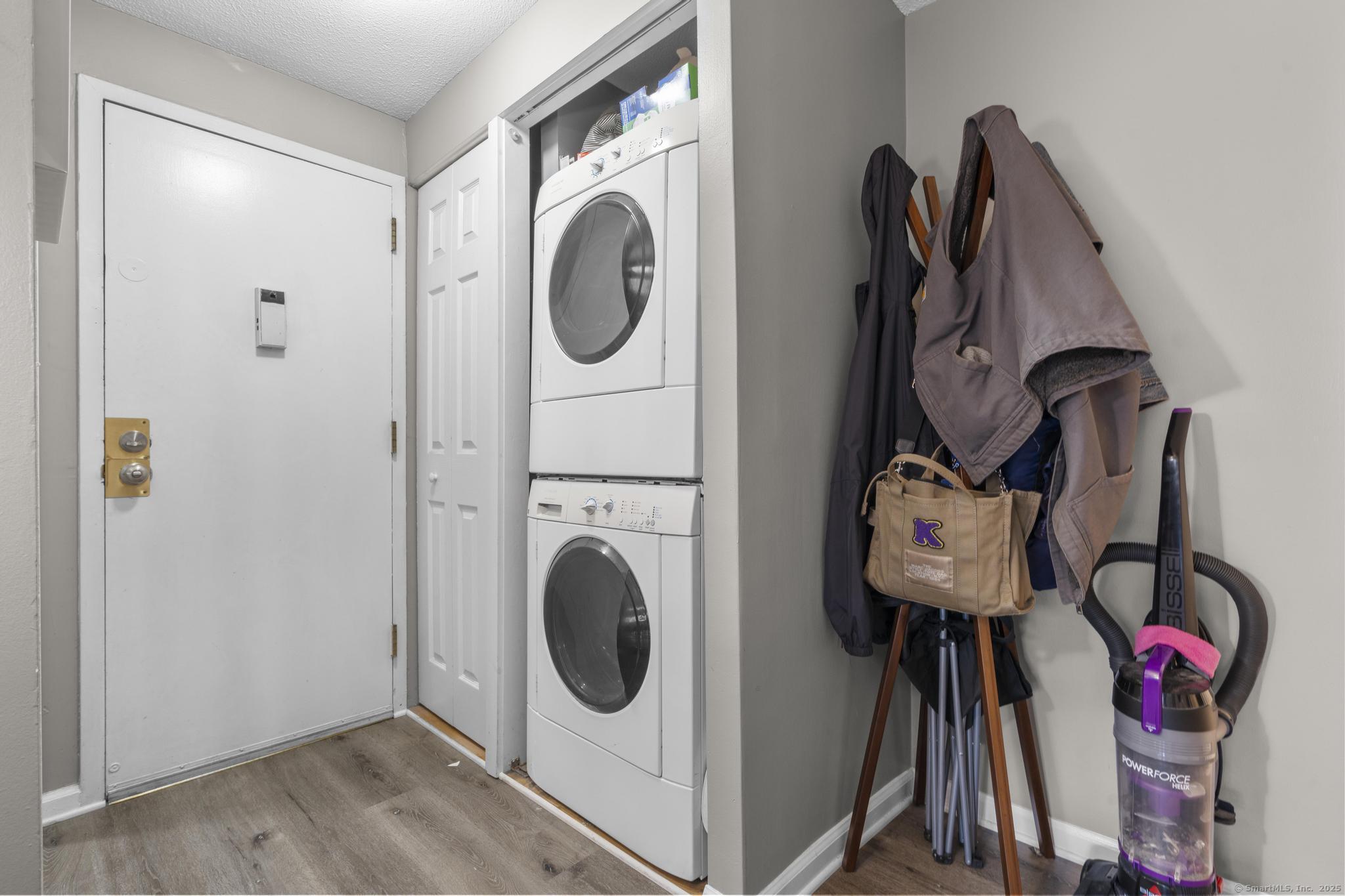 33 Burgundy Hill Lane #33, Middletown, Connecticut image 3