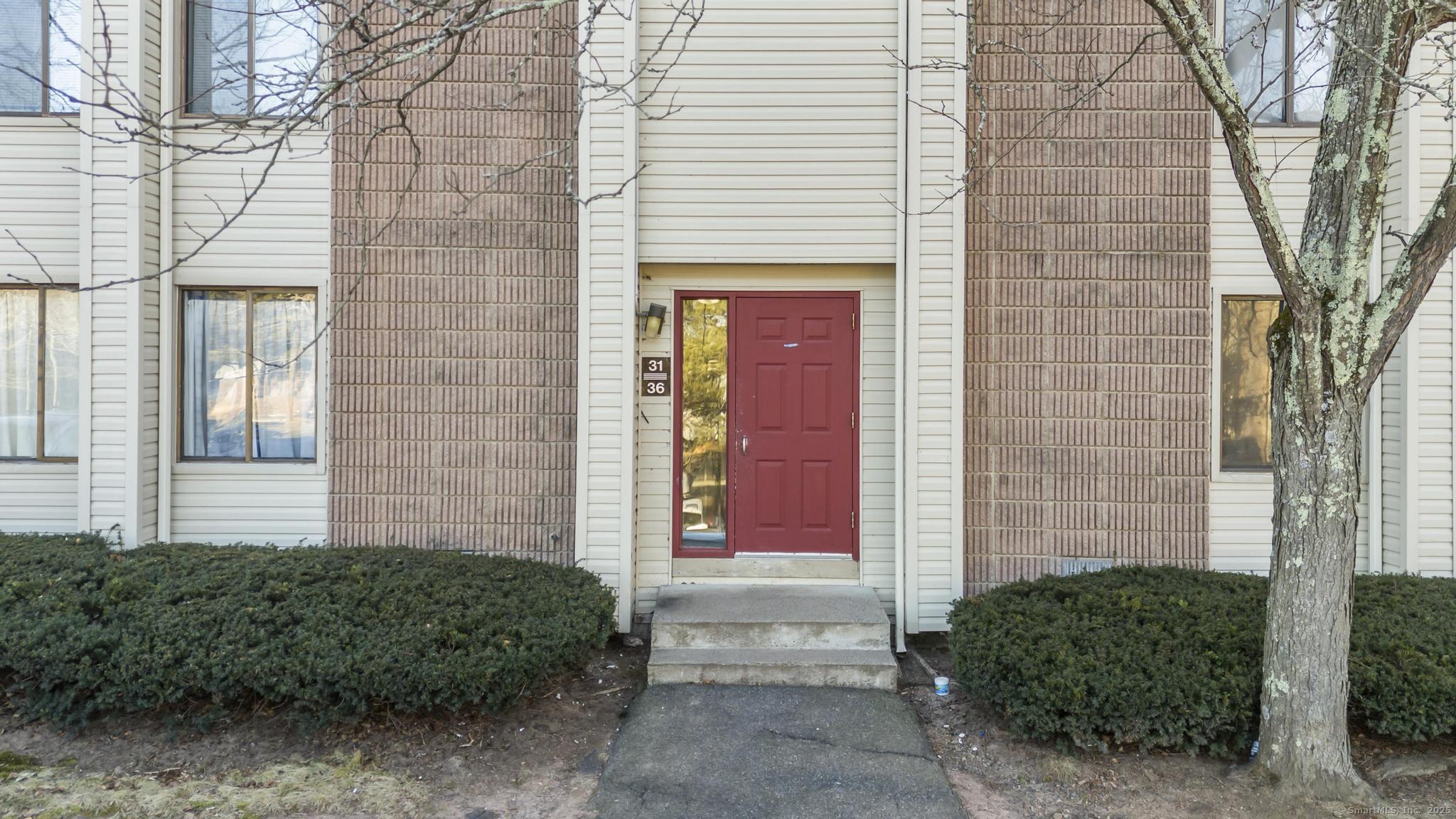 33 Burgundy Hill Lane #33, Middletown, Connecticut image 2