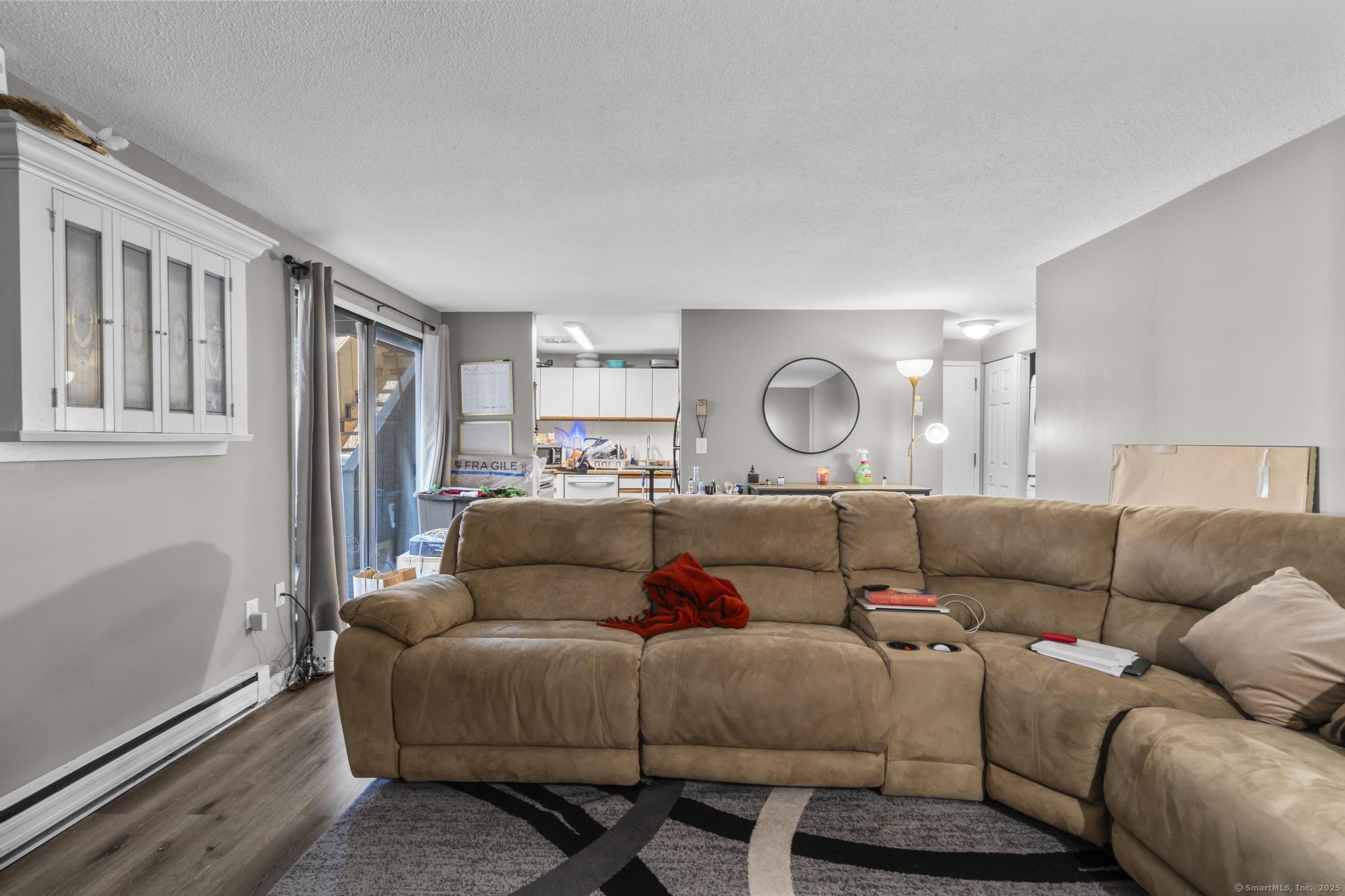 33 Burgundy Hill Lane #33, Middletown, Connecticut image 5