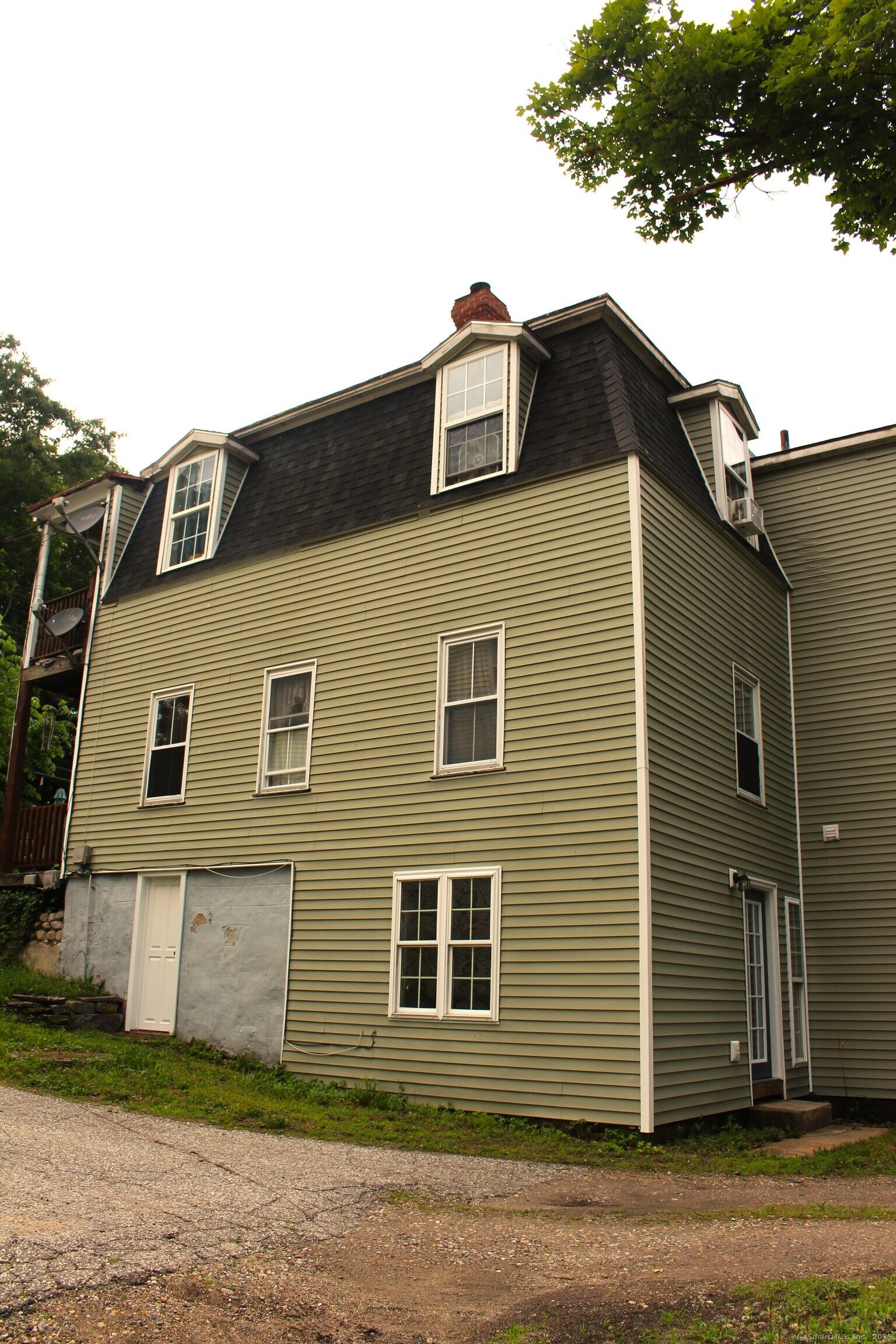 51 Main Street
