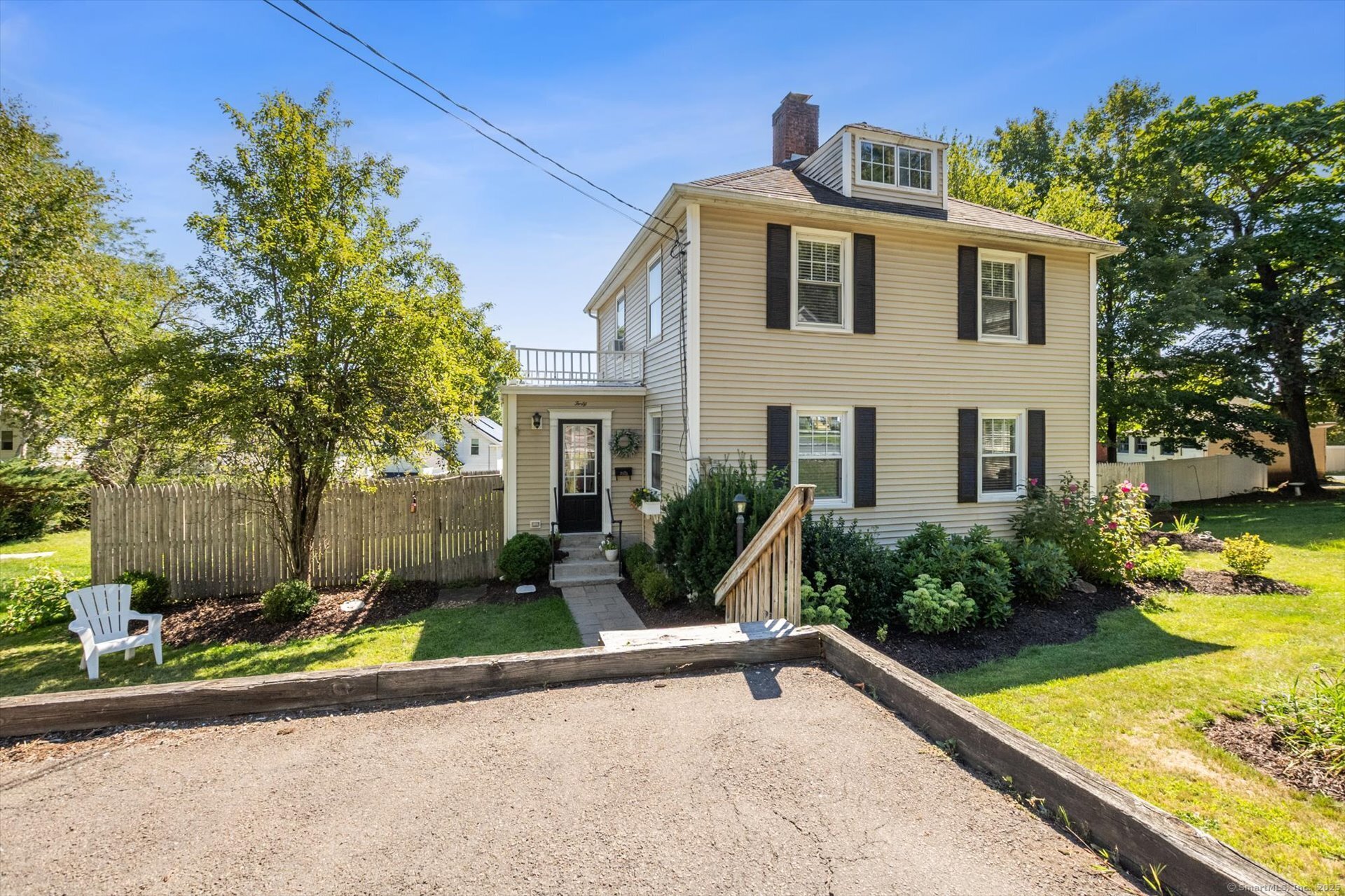 40 Woodland Street