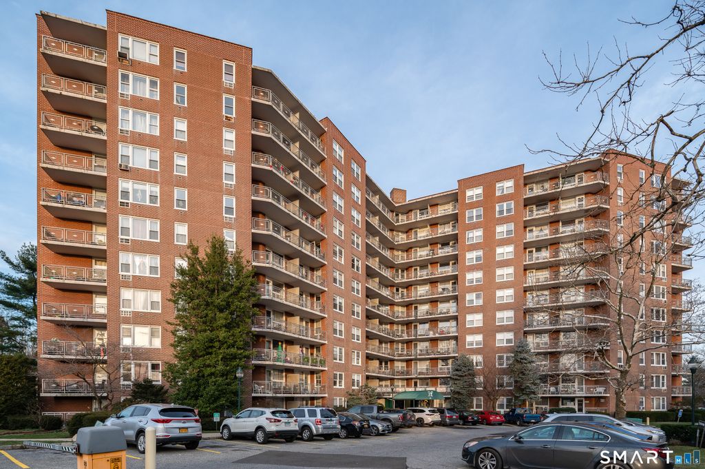Photo of 91 Strawberry Hill Avenue #735, Stamford, CT 06902 (MLS # 24178647)