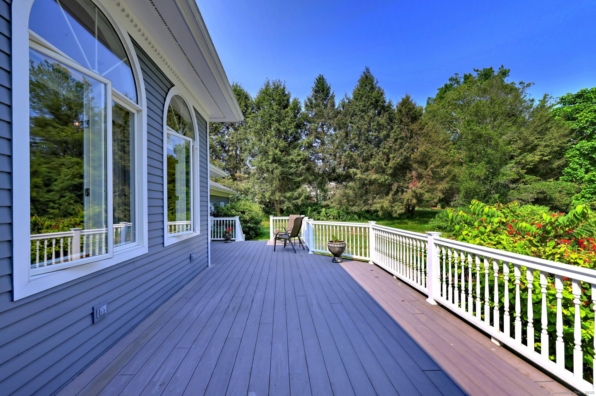 17 Bunker Hill Road