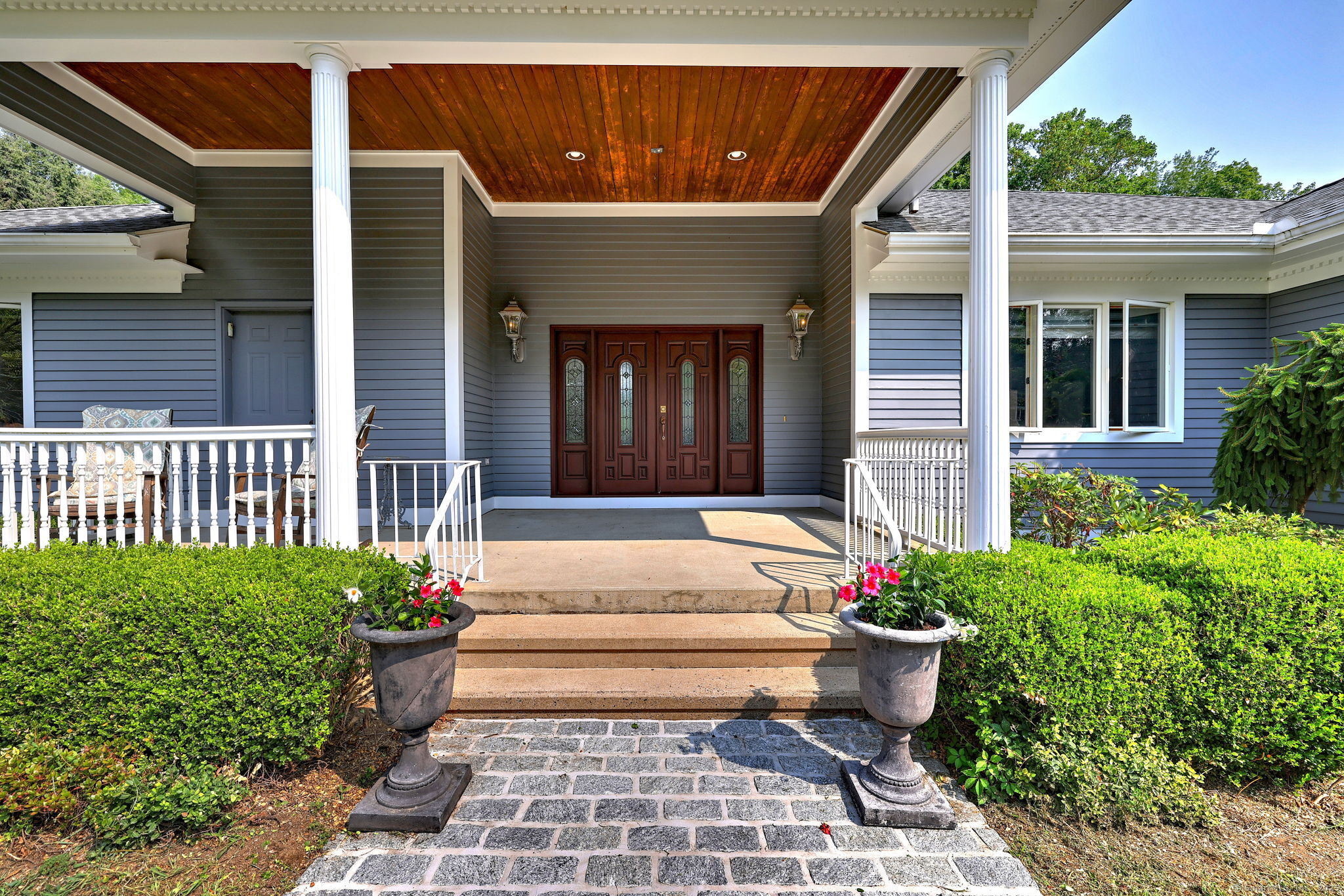 17 Bunker Hill Road