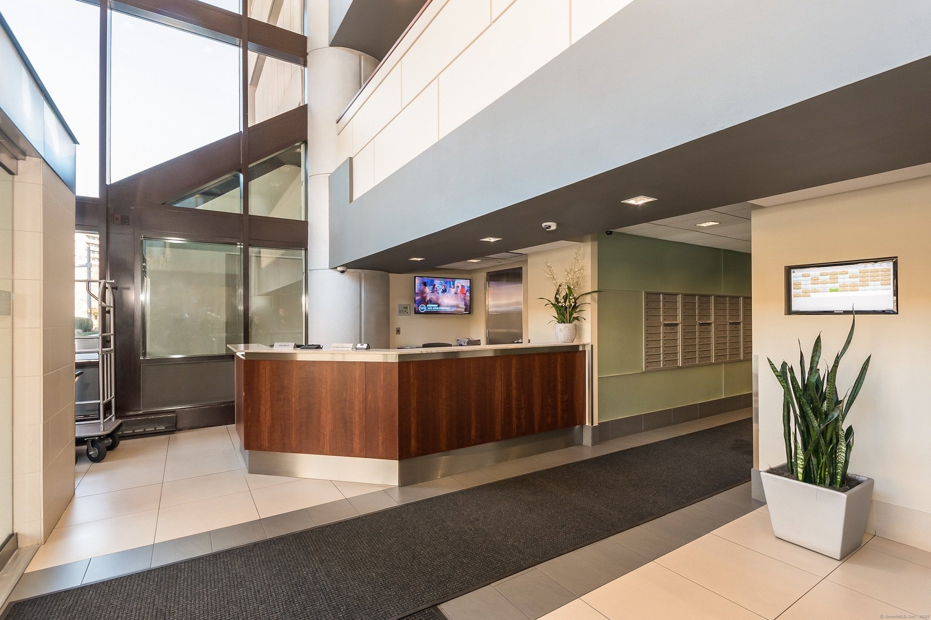 127 Greyrock Place #908, Stamford, Connecticut image 5