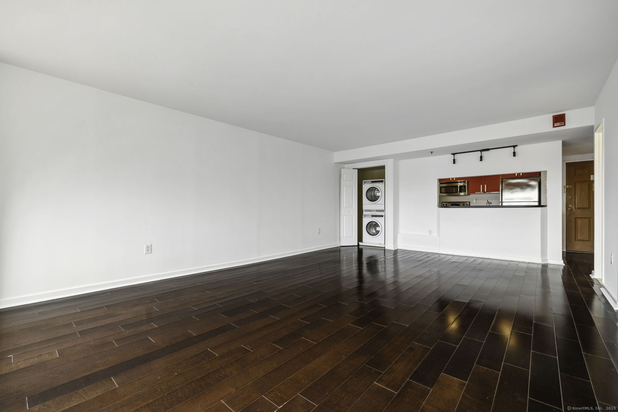 127 Greyrock Place #908, Stamford, Connecticut image 7