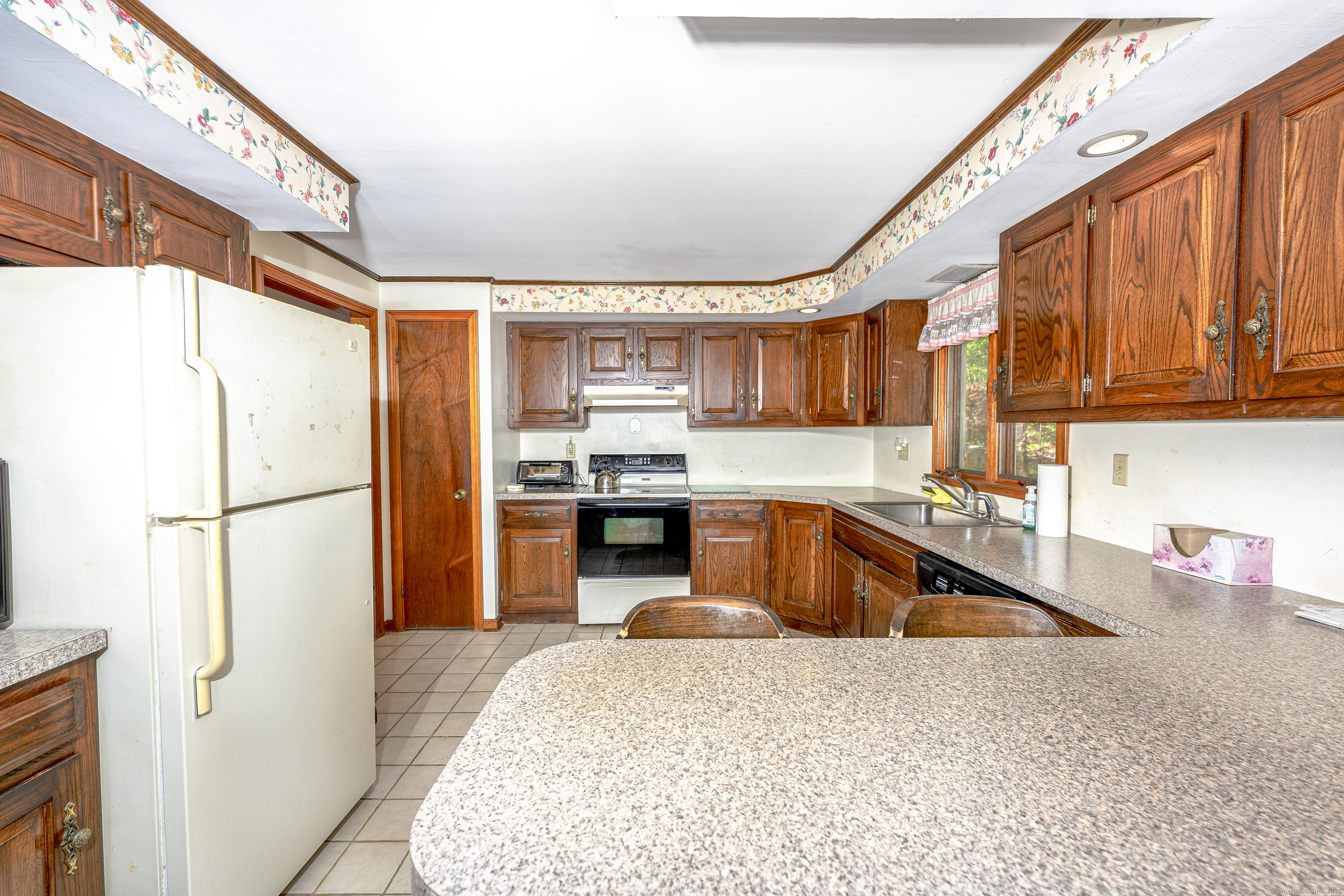 45 Renshaw Road, Hamden, Connecticut image 12