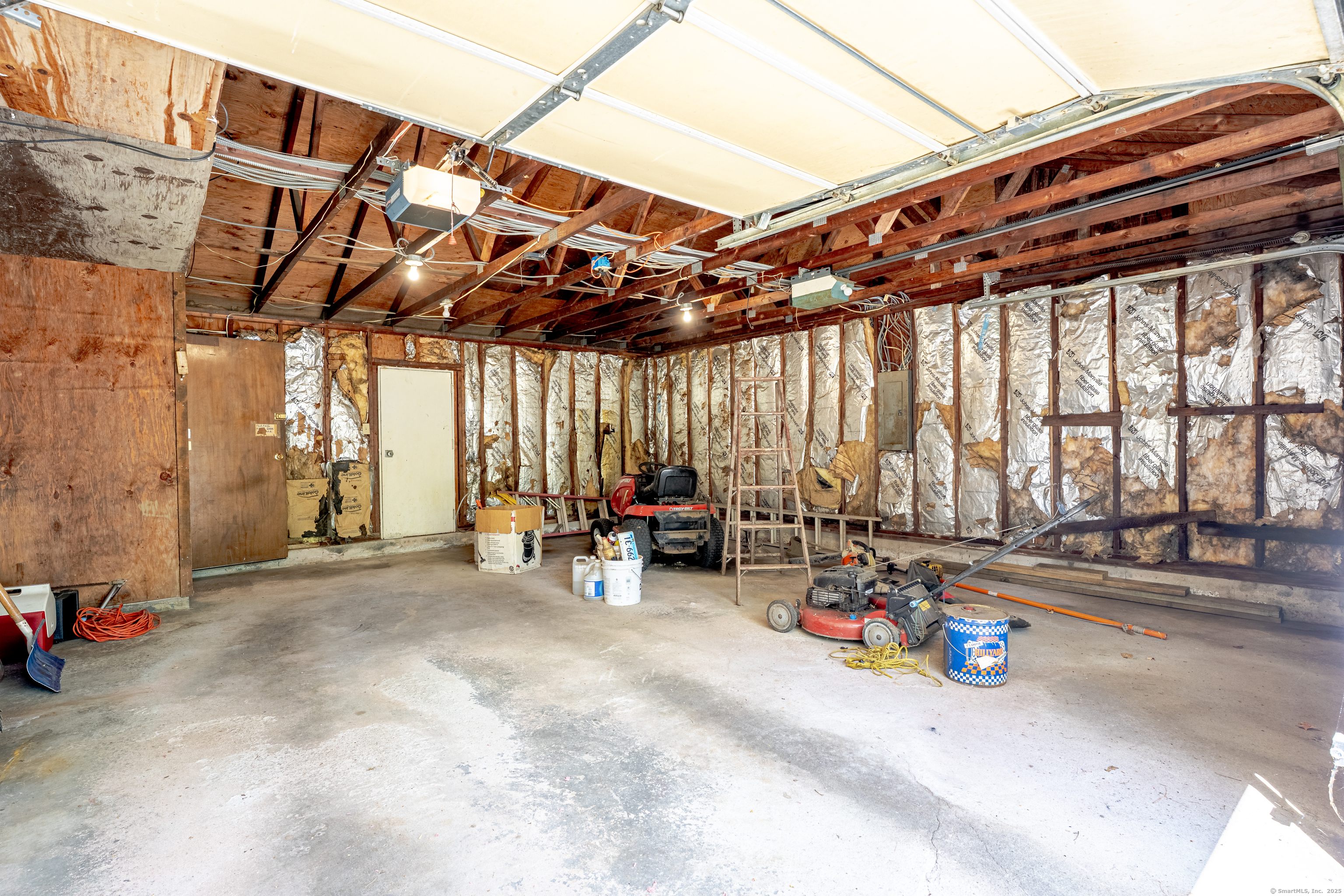 45 Renshaw Road, Hamden, Connecticut image 32