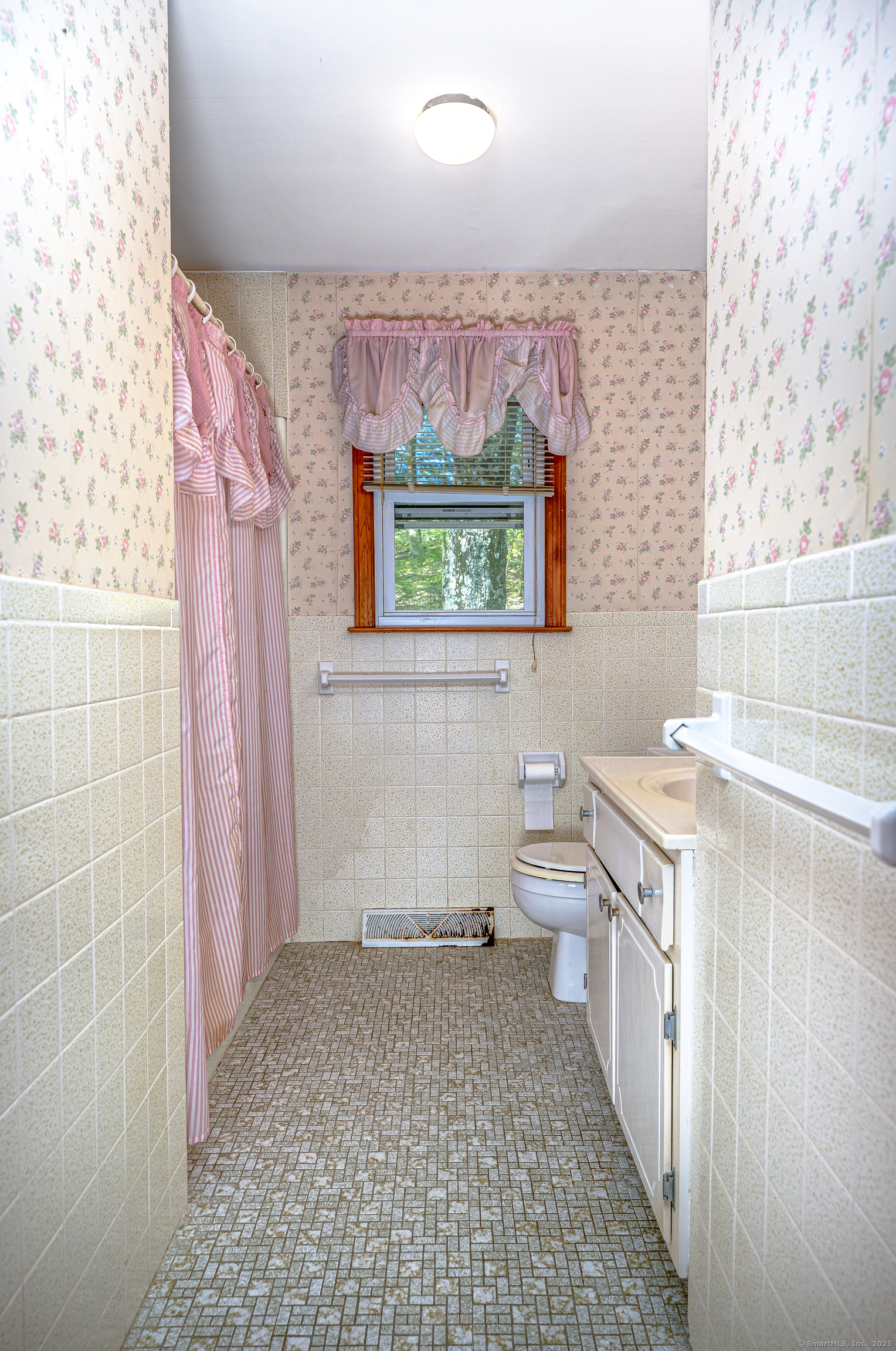 45 Renshaw Road, Hamden, Connecticut image 19