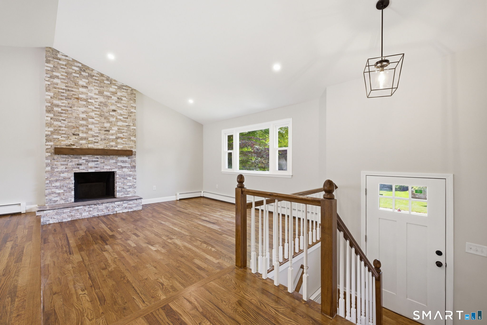214 Woodfield Crossing