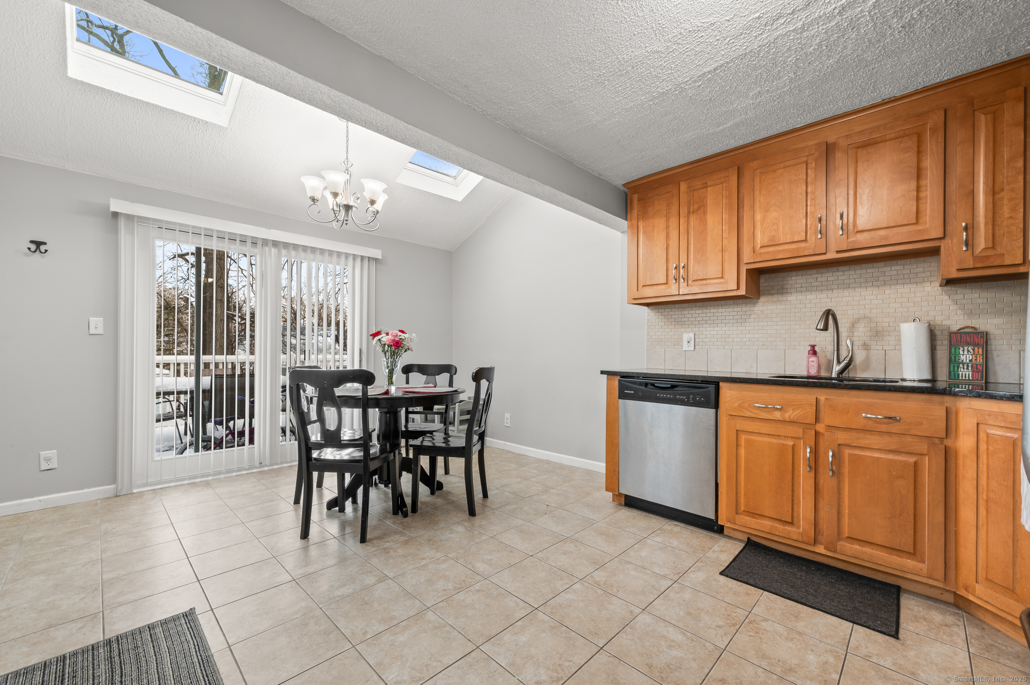 75 Heather Lane, New Britain, Connecticut image 9