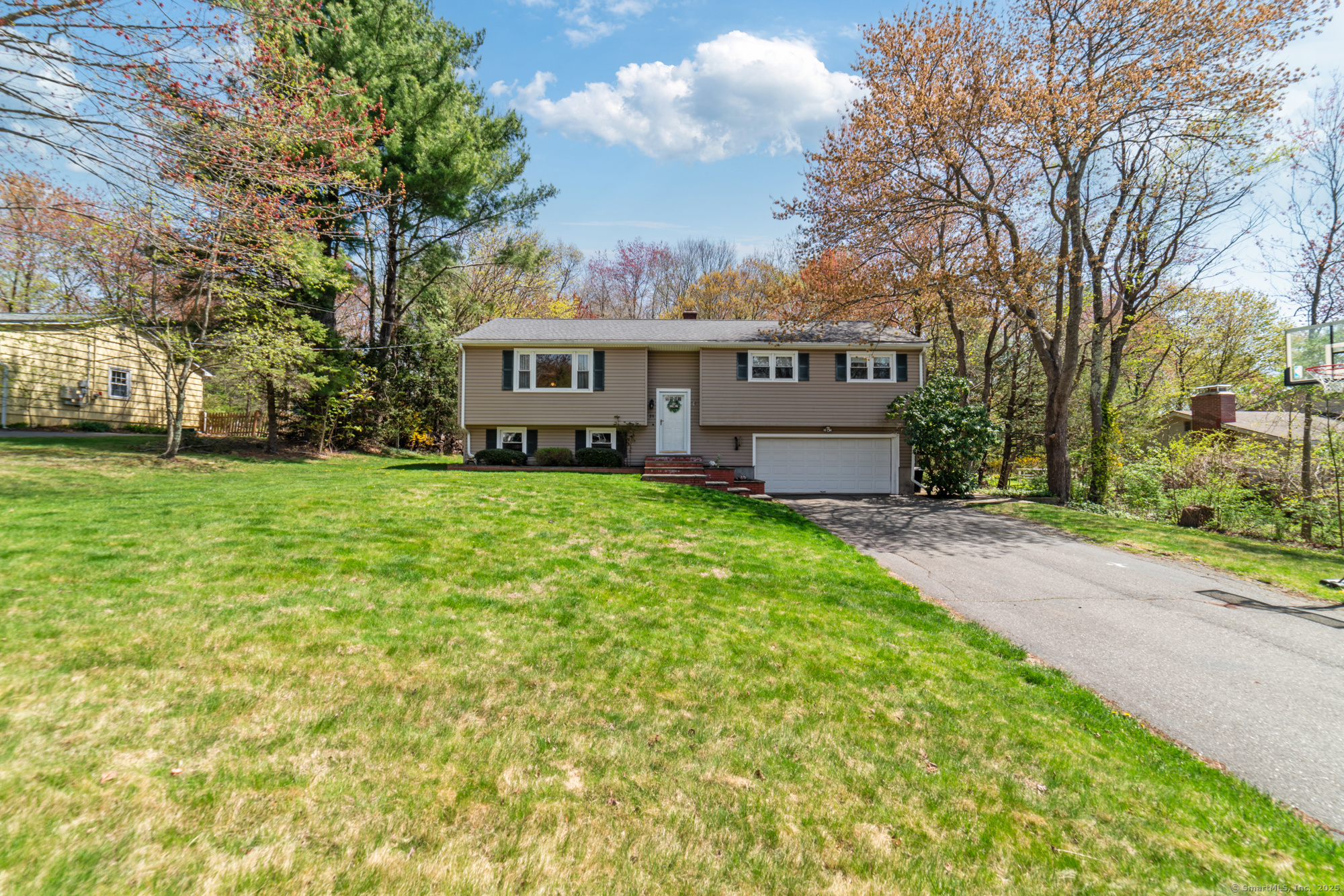 35 Patricia Lane, Wolcott, Connecticut image 32