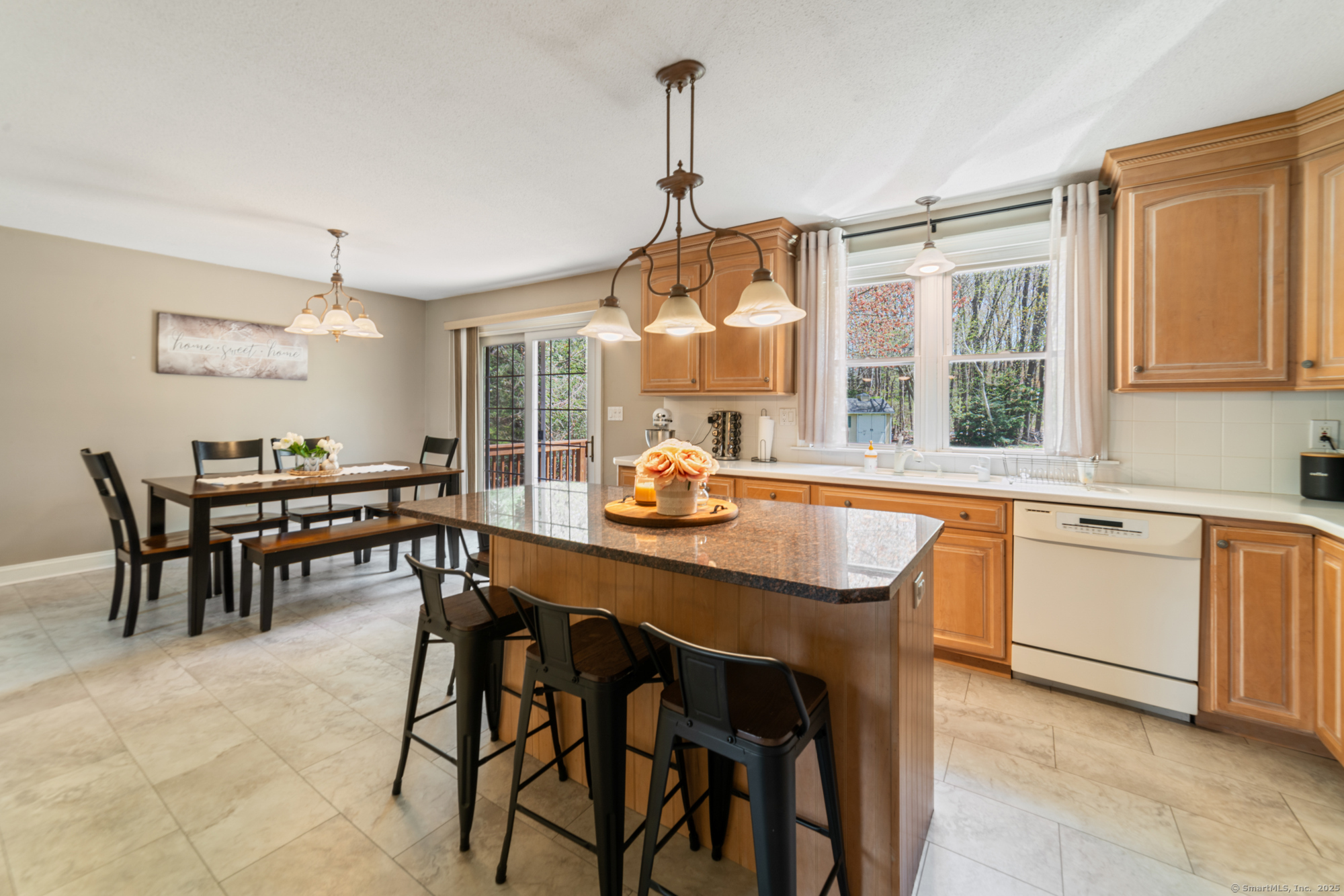35 Patricia Lane, Wolcott, Connecticut image 2