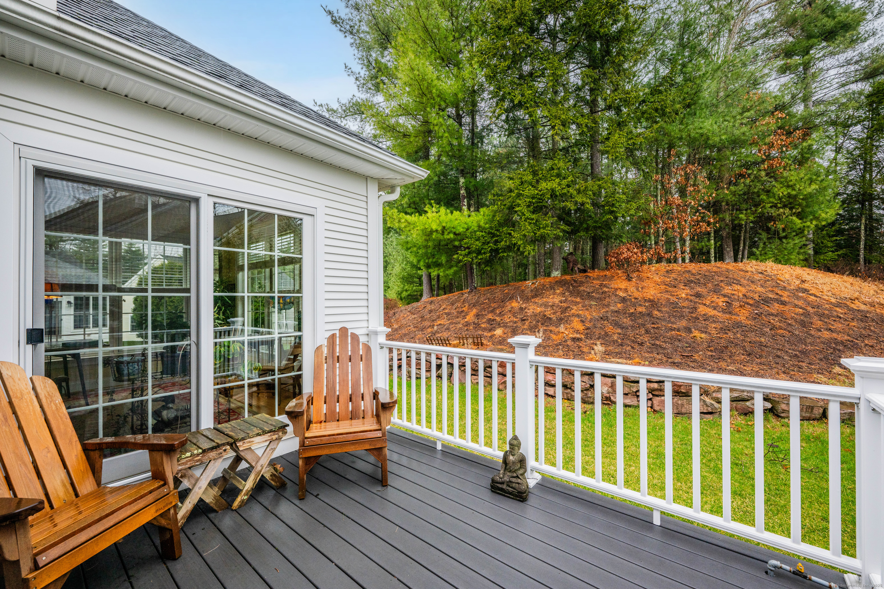 27 Bantry Road, Simsbury, Connecticut image 4