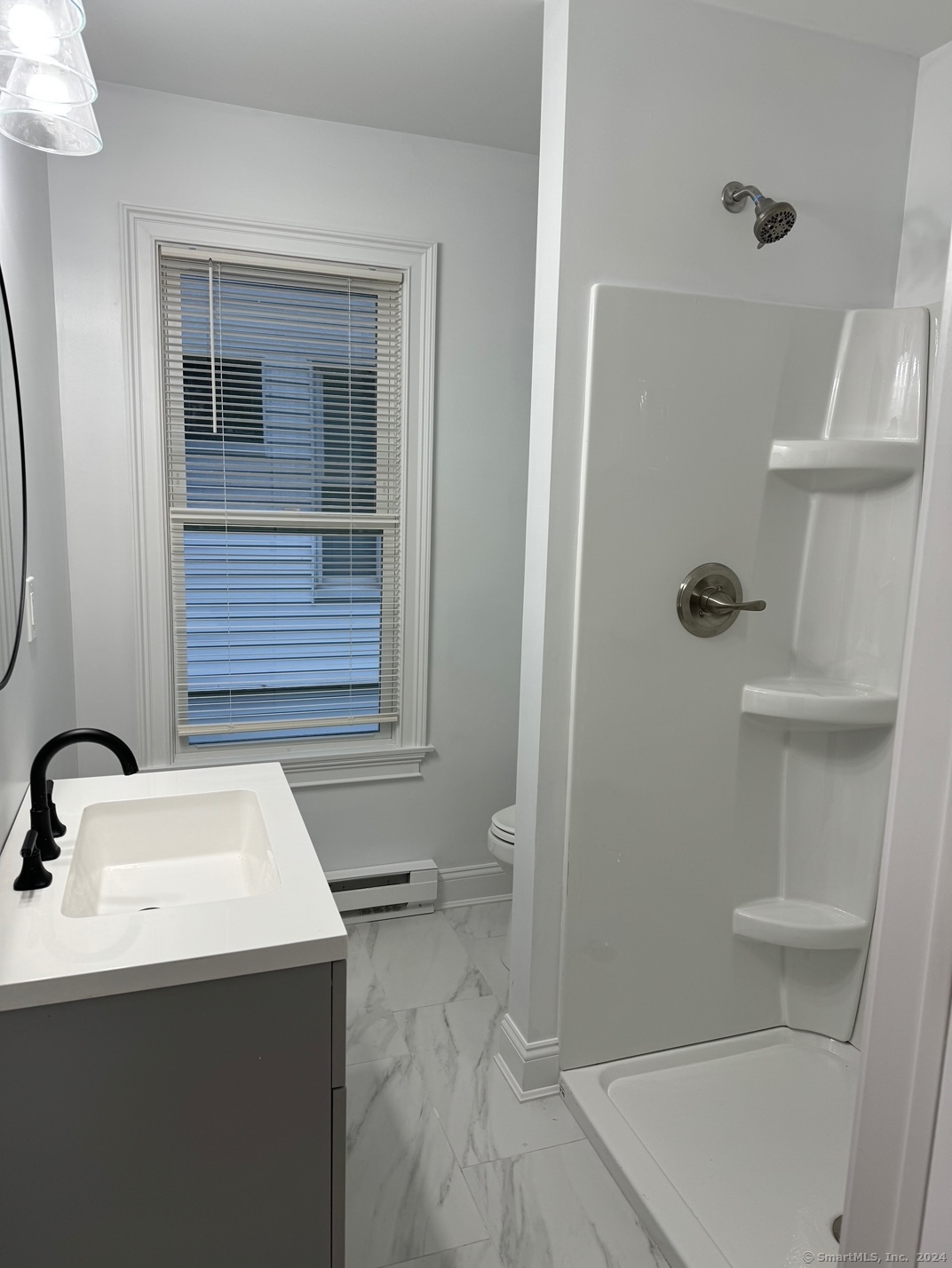 Rental Property at 403 West Street, Bristol, Connecticut - Bedrooms: 2 
Bathrooms: 1 
Rooms: 5  - $1,400 MO.