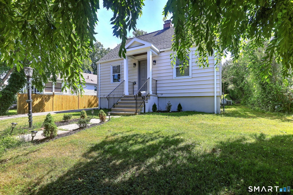 Photo of 18 Drake Street, Stratford, CT 06614 (MLS # 24194141)