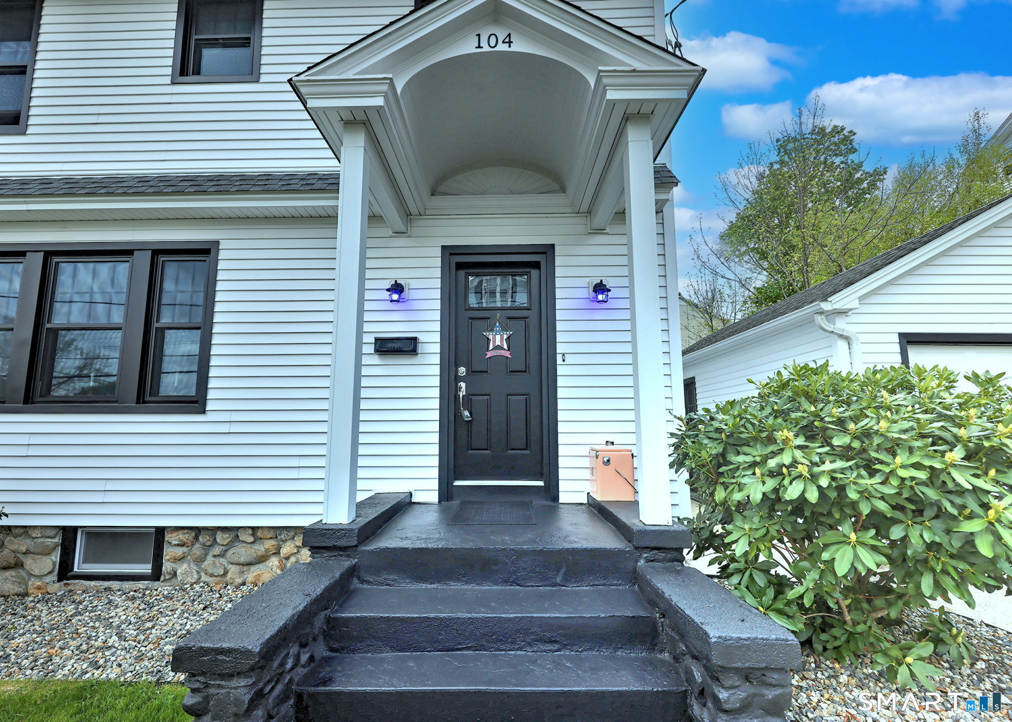 104 Grove Street