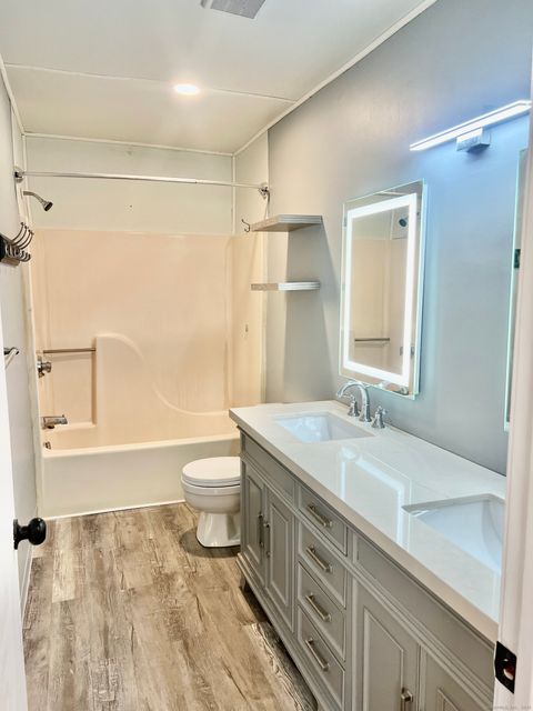 Tiny photo for 515 Scott Road #APT 43, Waterbury, CT 06705 (MLS # 24143009)