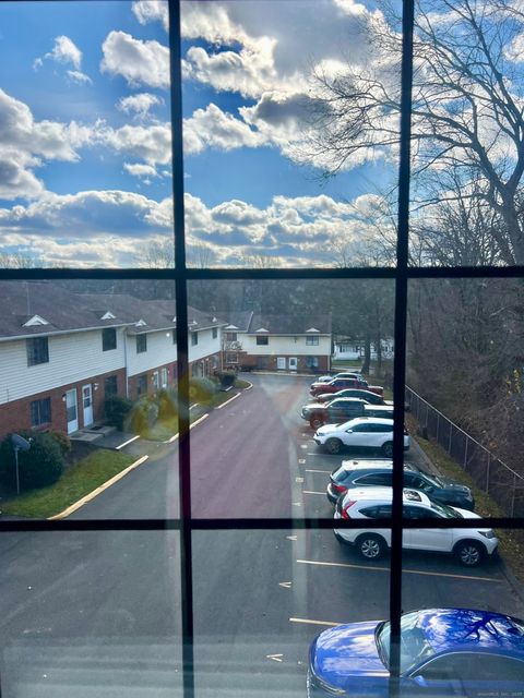 Photo of 515 Scott Road #APT 43, Waterbury, CT 06705 (MLS # 24143009)