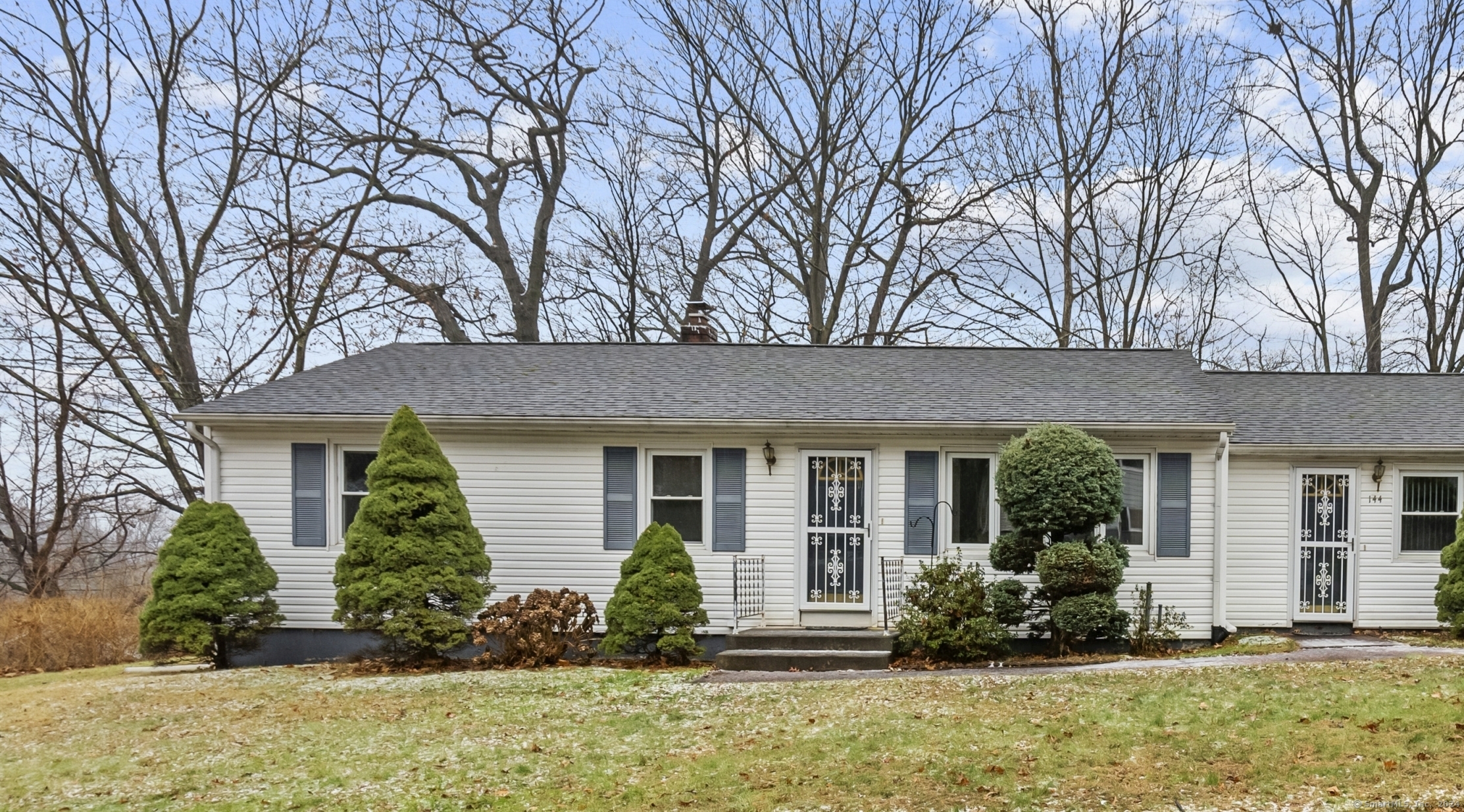 144 Mueller Drive, Hamden, Connecticut - 3 Bedrooms  
1 Bathrooms  
6 Rooms - 