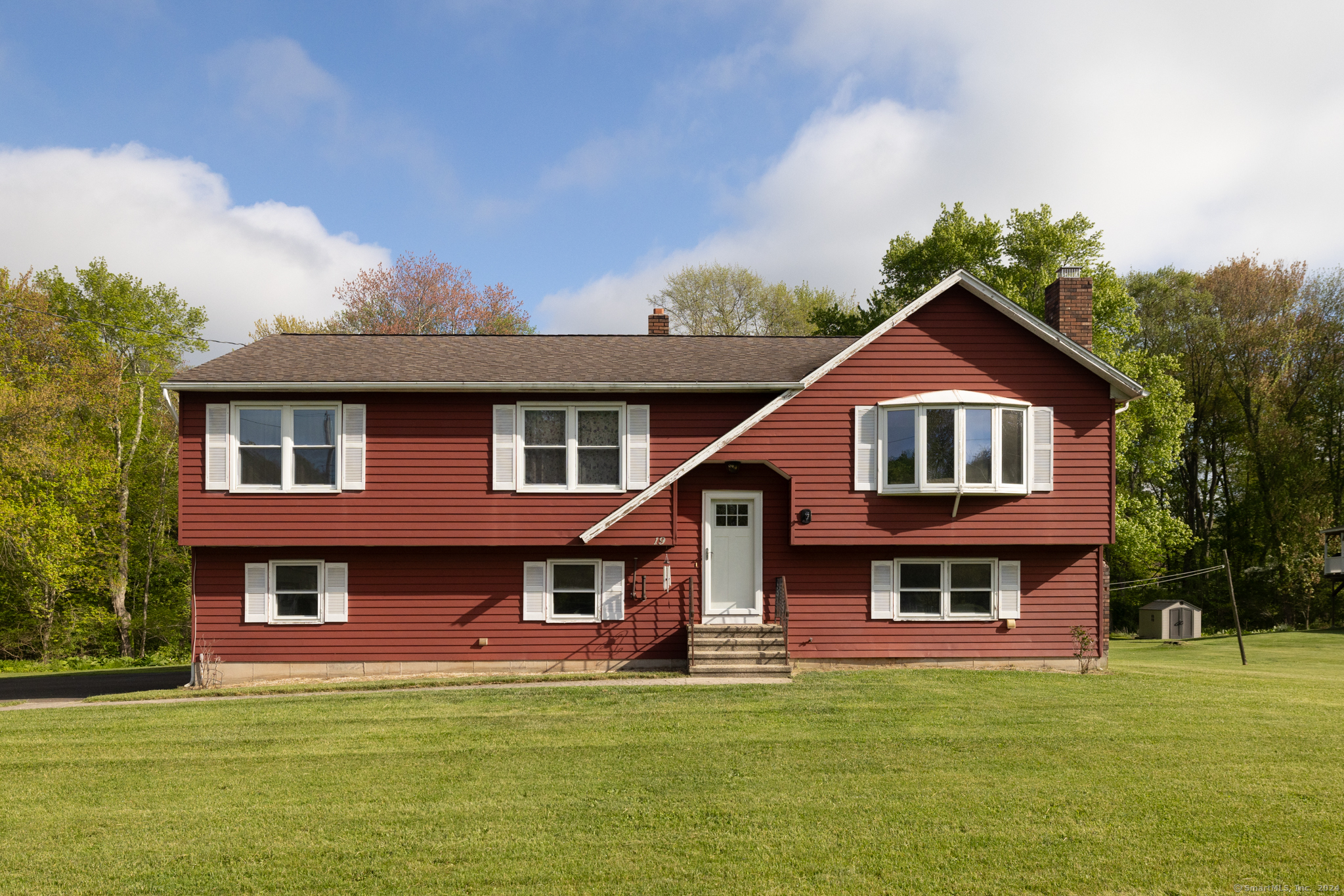 Property for Sale at 19 Gail Drive, North Branford, Connecticut - Bedrooms: 3 
Bathrooms: 2 
Rooms: 7  - $459,900