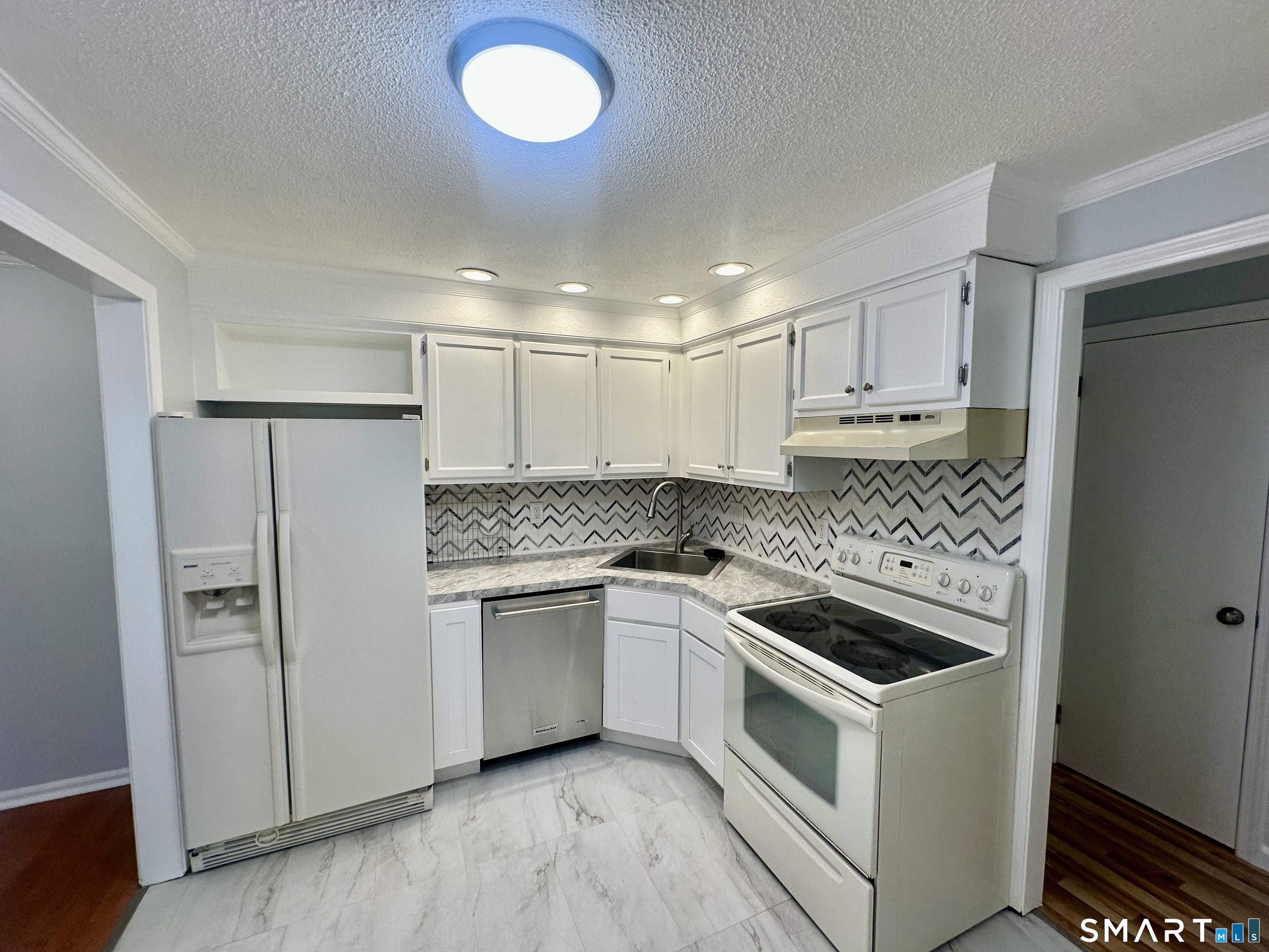 1134 Hartford Turnpike 2A2