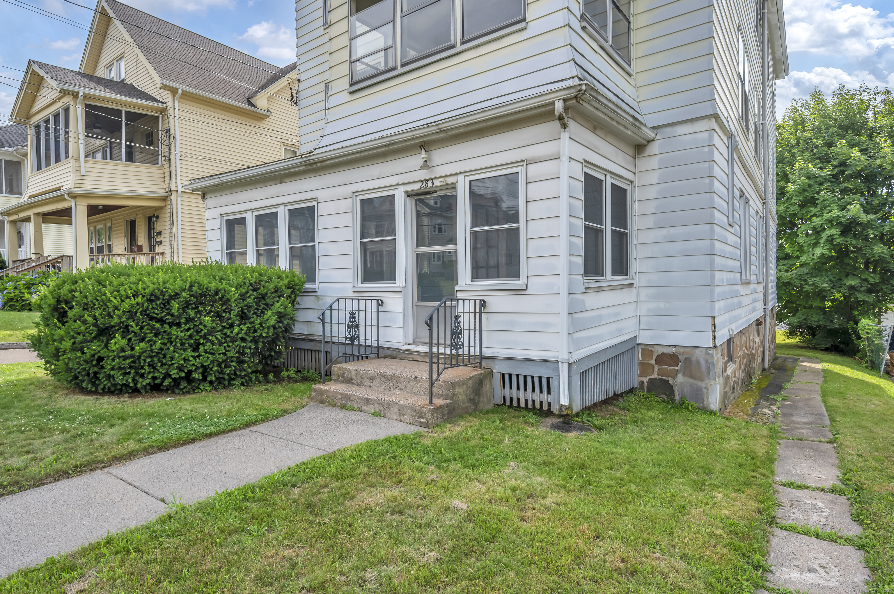 283 Linwood Street