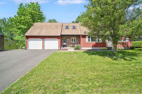 16 Cartier Road Enfield CT 06082