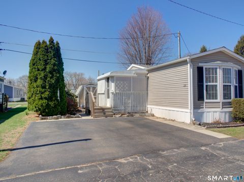 25 Pine Street East Windsor CT 06088