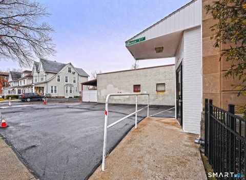 Tiny photo for 574 Campbell Avenue, West Haven, CT 06516 (MLS # 24148000)