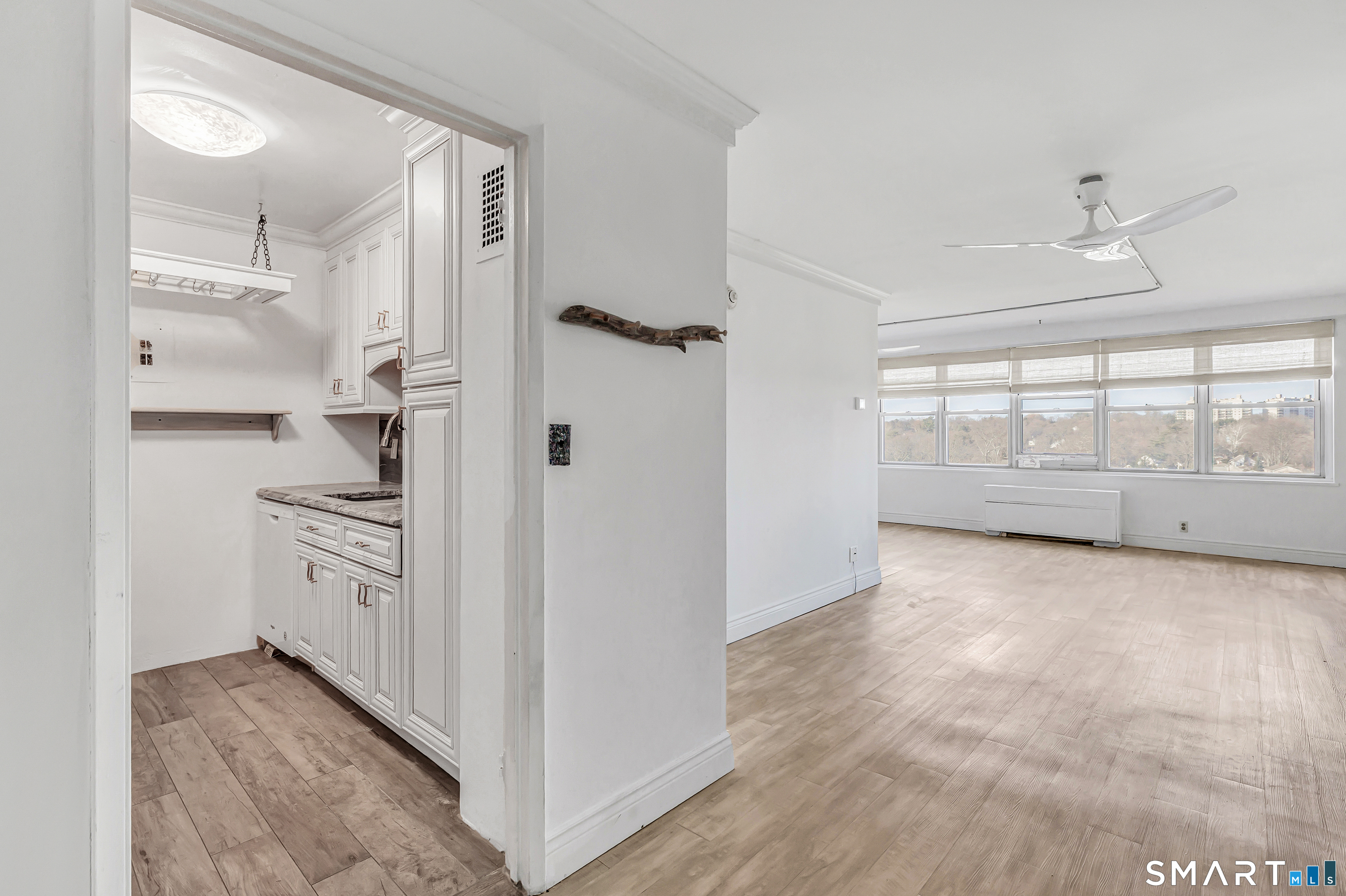 2625 Park Avenue 12H