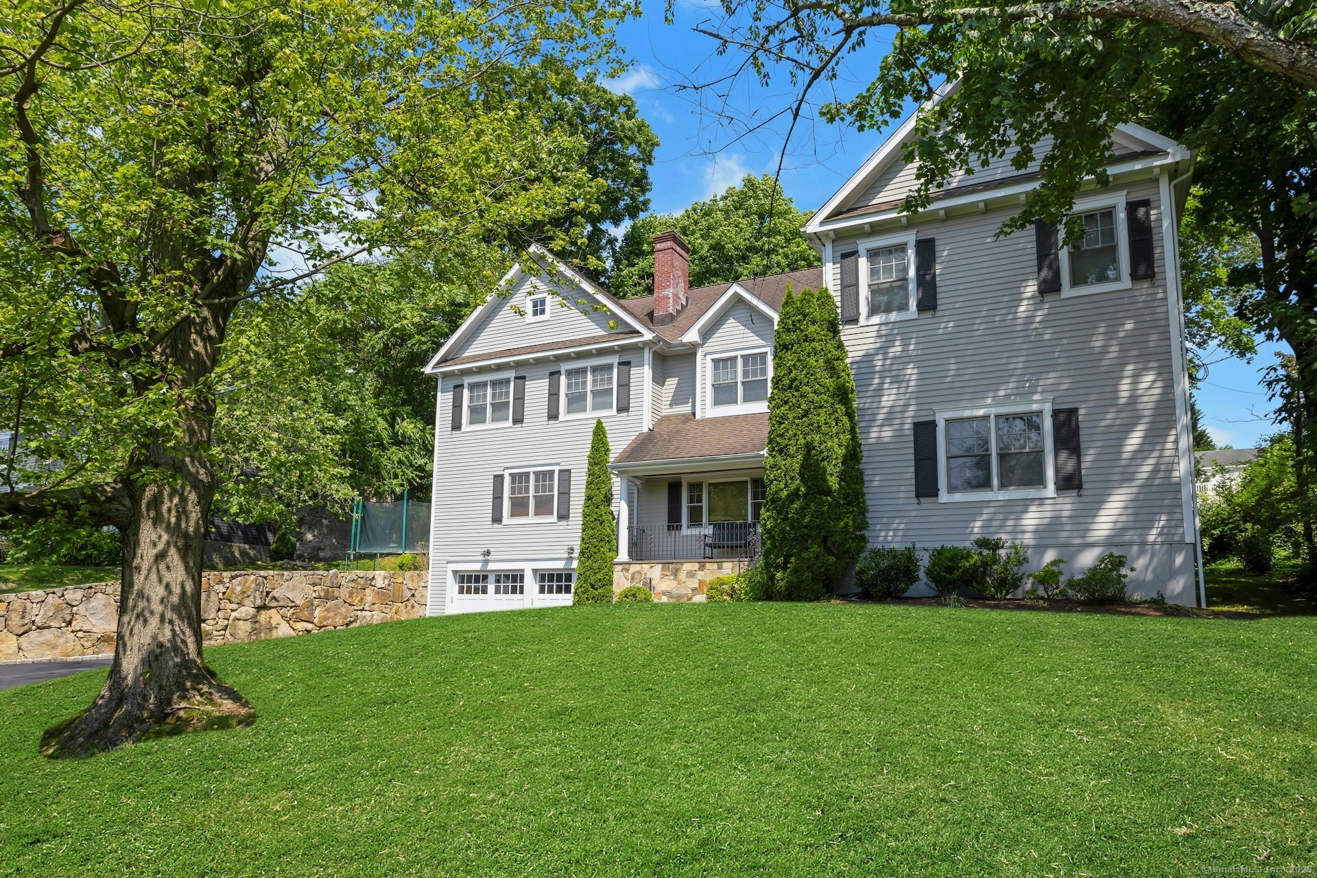32 Meyer Place