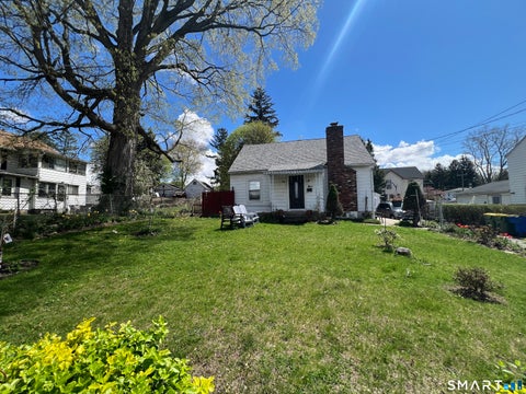 Homes For Sale - 1683 Baldwin Street<br/> Waterbury, CT 06706