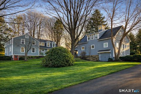 Photo of 131 Tryon Street, Glastonbury, CT 06073 (MLS # 24160521)