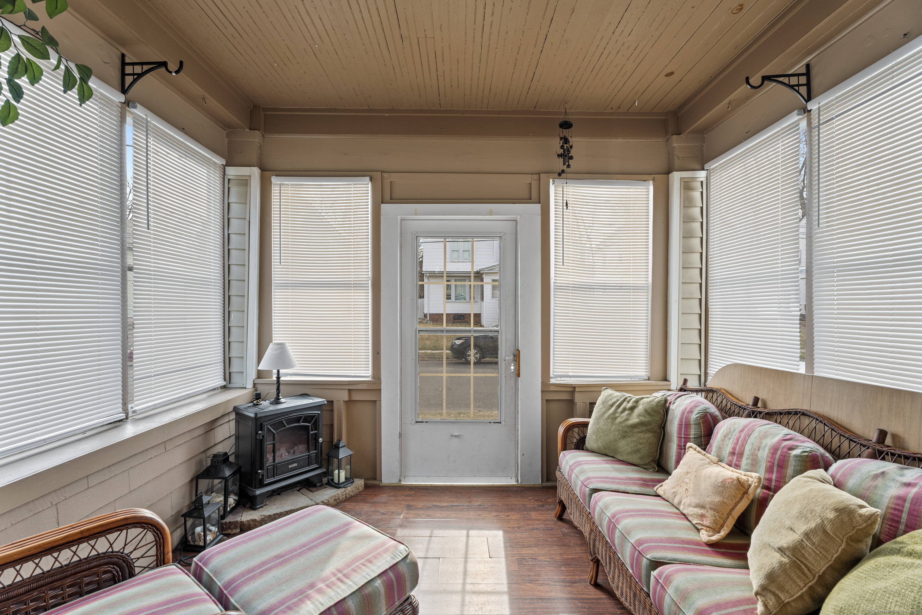 60 Cottage Place, New Britain, Connecticut image 8
