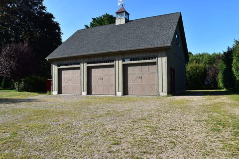 A home in Stonington