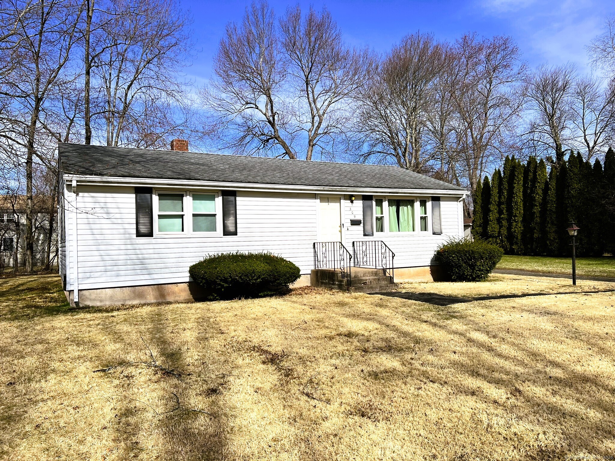 309 Connecticut Avenue, Newington, Connecticut image 1