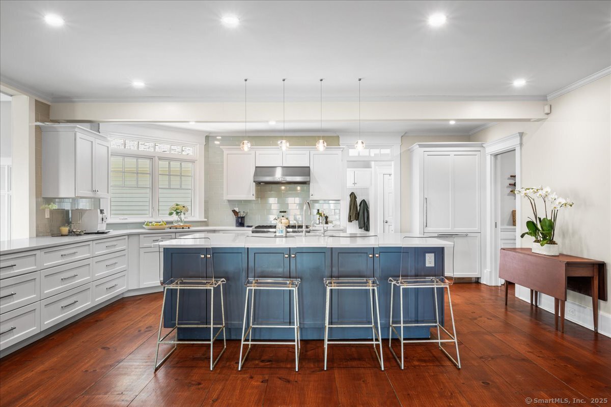 44 Ferry Road