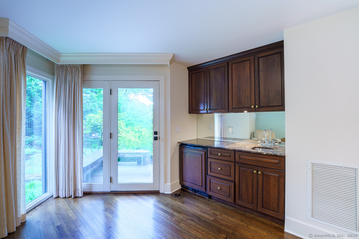 Stonington, Connecticut 06355, United States, 4 Bedrooms Bedrooms, ,4 BathroomsBathrooms,Residential,Active,167694