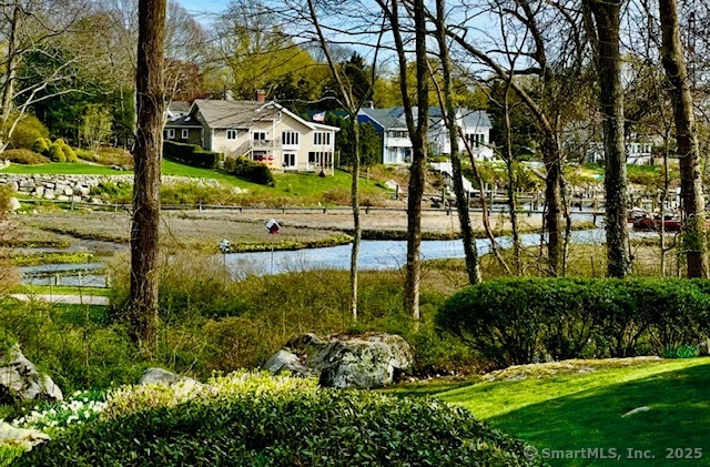 19 Money Point Road