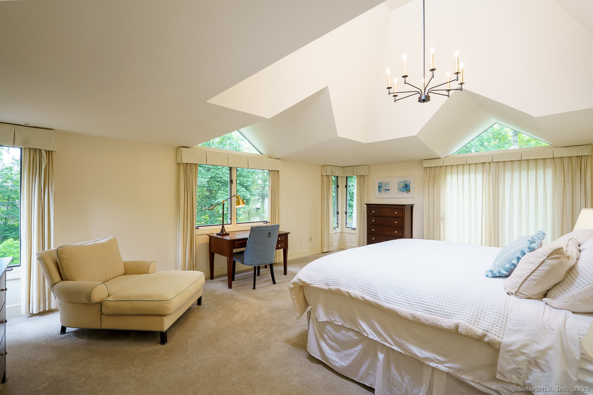 Stonington, Connecticut 06355, United States, 4 Bedrooms Bedrooms, ,4 BathroomsBathrooms,Residential,Active,167694