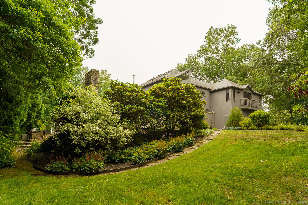 19 Money Point Road