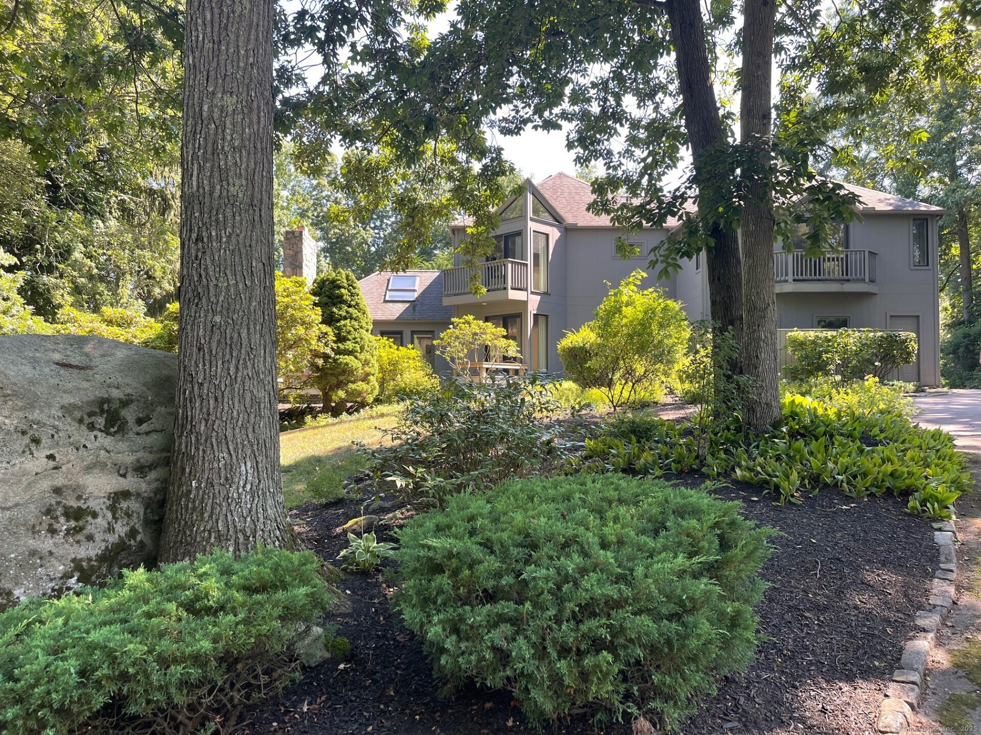 Stonington, Connecticut 06355, United States, 4 Bedrooms Bedrooms, ,4 BathroomsBathrooms,Residential,Active,167694