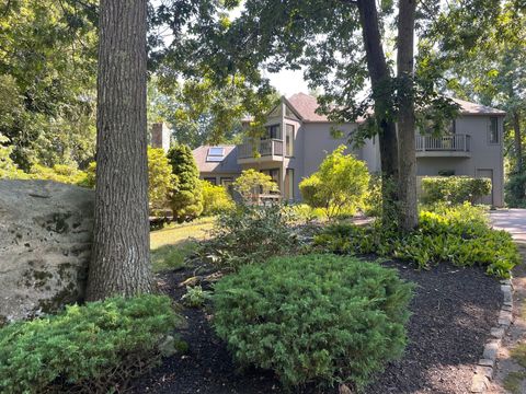 19 Money Point Road Stonington CT 06355