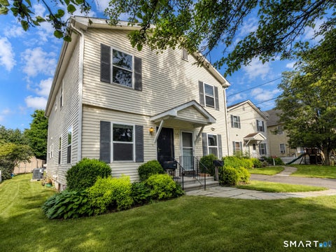 Condo For Sale - 193 Ely Avenue #B<br/> Norwalk, CT 06854
