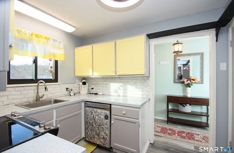 Tiny photo for 315 Heritage Village #B, Southbury, CT 06488 (MLS # 24153480)