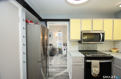 Tiny photo for 315 Heritage Village #B, Southbury, CT 06488 (MLS # 24153480)